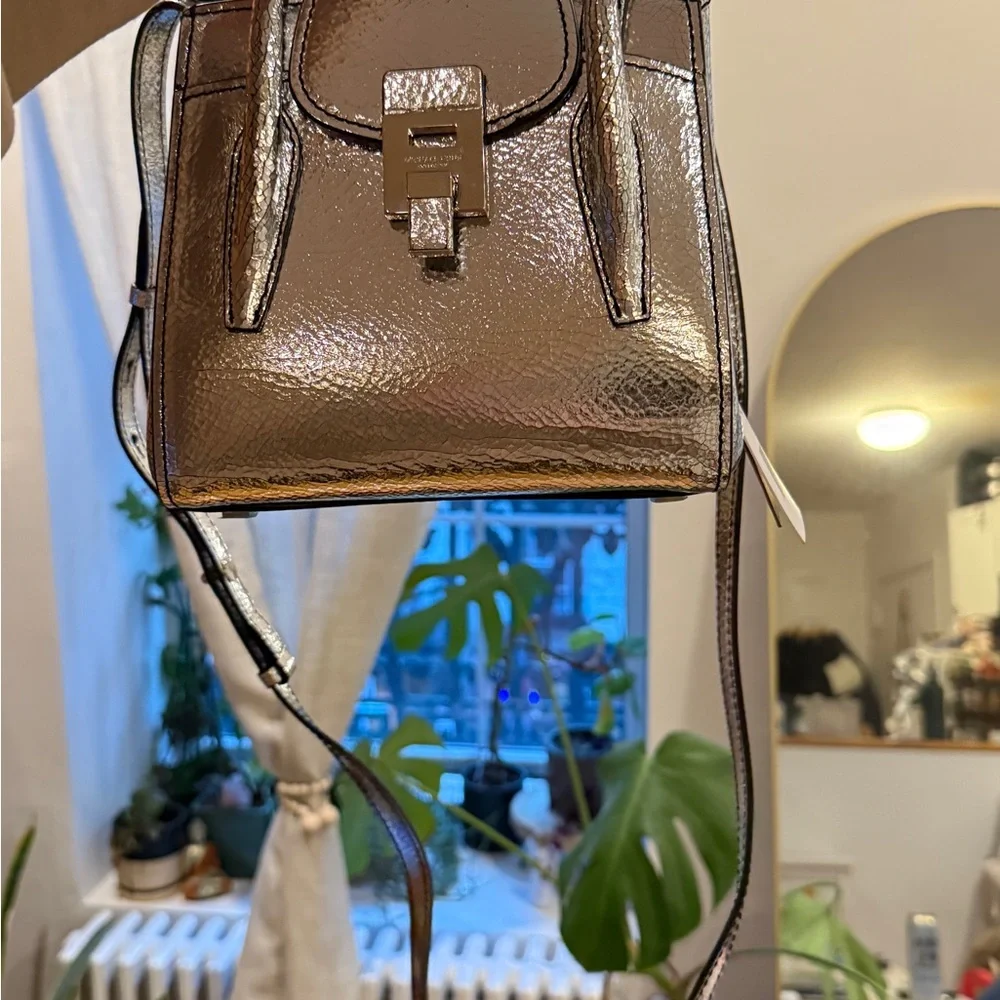 Michael Kors Collection Metallic silver Satchel w/ crossbody strap - Picture 6 of 7